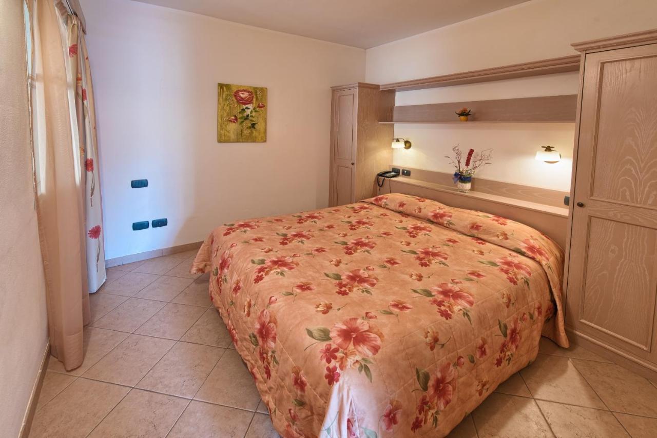 Il Villaggio Di Giuele Finale Ligure Esterno foto
