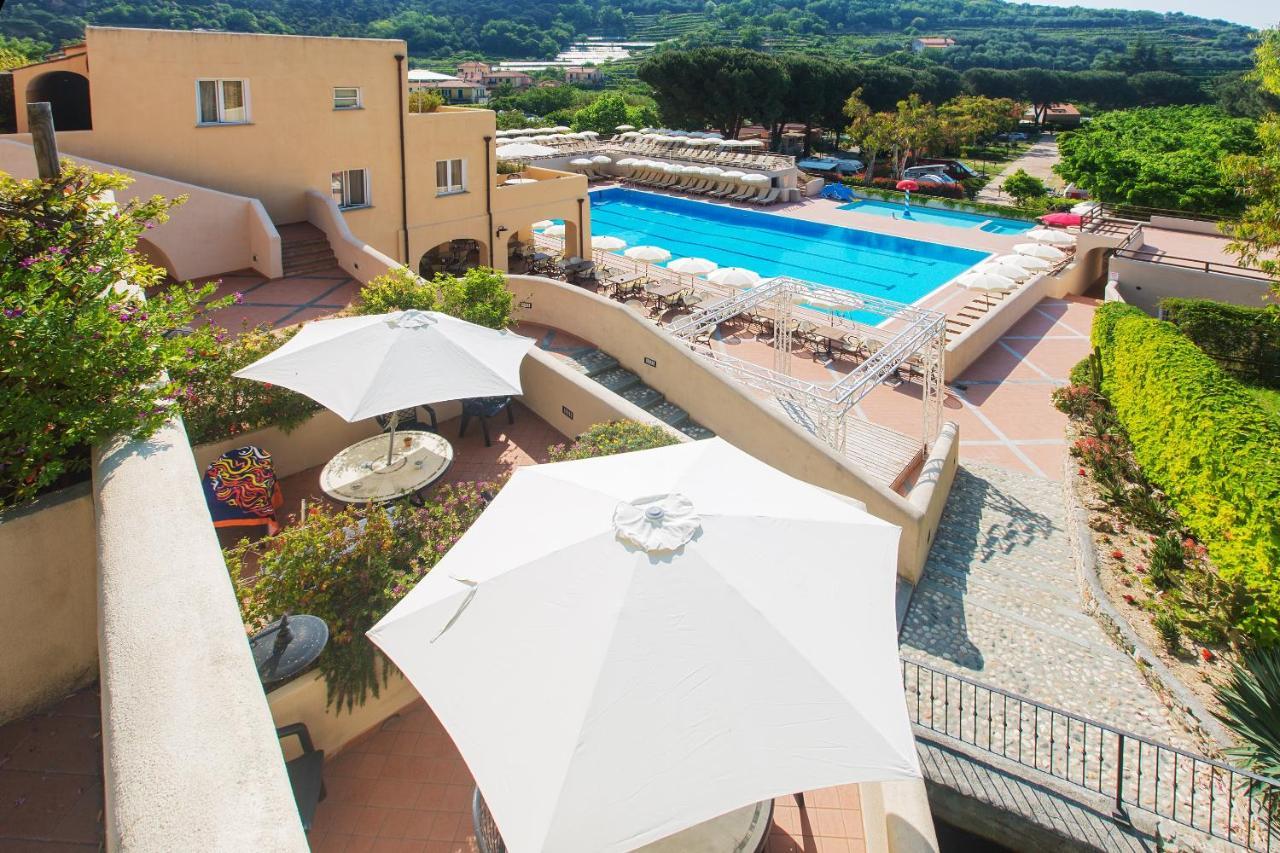 Il Villaggio Di Giuele Finale Ligure Esterno foto