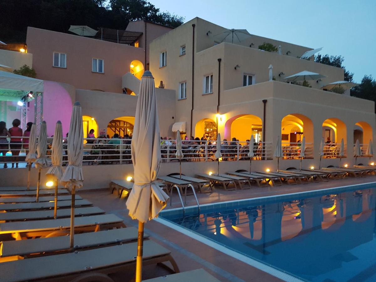 Il Villaggio Di Giuele Finale Ligure Esterno foto